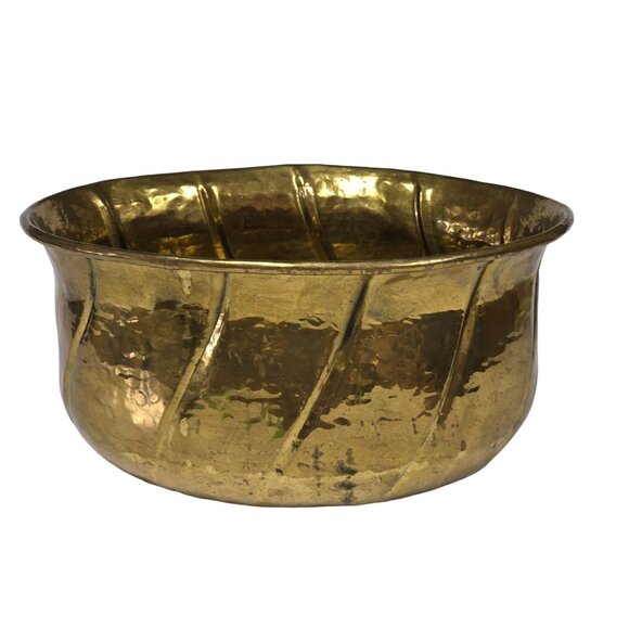 Vintage Hammered Brass Oval Planter 11x9 Mid-Century Modern Decor - Picture 1 of 13